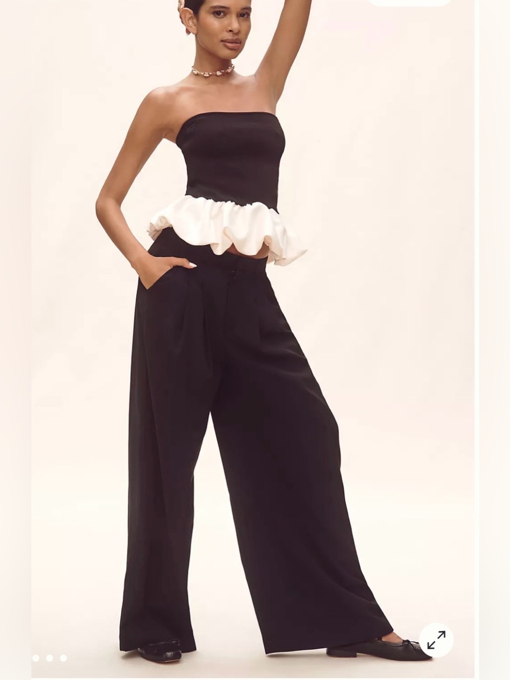 Anthropologie Maeve Black Wide-Leg  Trousers with side pockets & belt loops